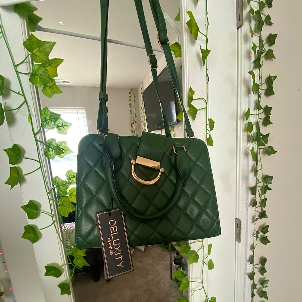 green purse/handbag with gold